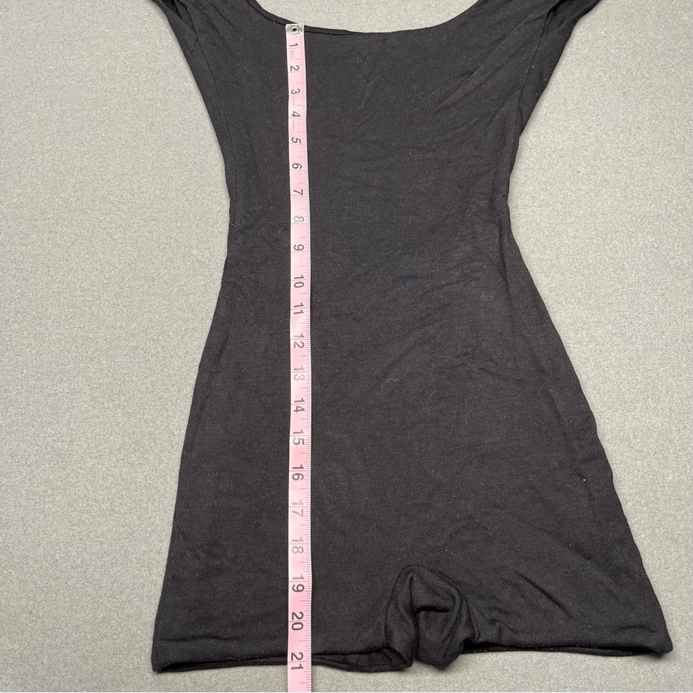 ARE YOU AM I Black Juna Romper - Picture 9 of 12